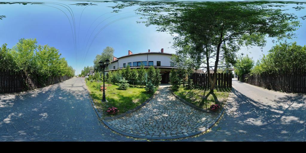 Hotel Stawisko Klaudyn Екстериор снимка