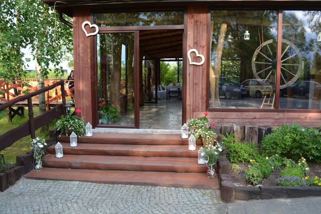 Hotel Stawisko Klaudyn Екстериор снимка